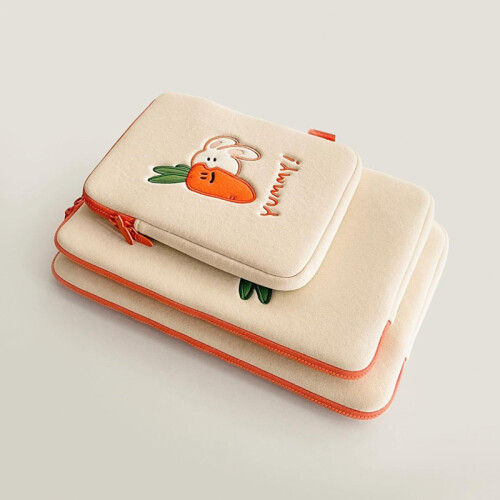 Capa portátil com design adorável: capa para laptop de 11 polegadas com estampa de coelho e cenoura, bolsa protetora respirável e resistente à 1