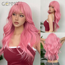 Lange, golvende, licht asblonde synthetische pruik met pony voor vrouwen, natuurlijke golven, geschikt voor cosplay, feestjes en dagelijks gebruik.