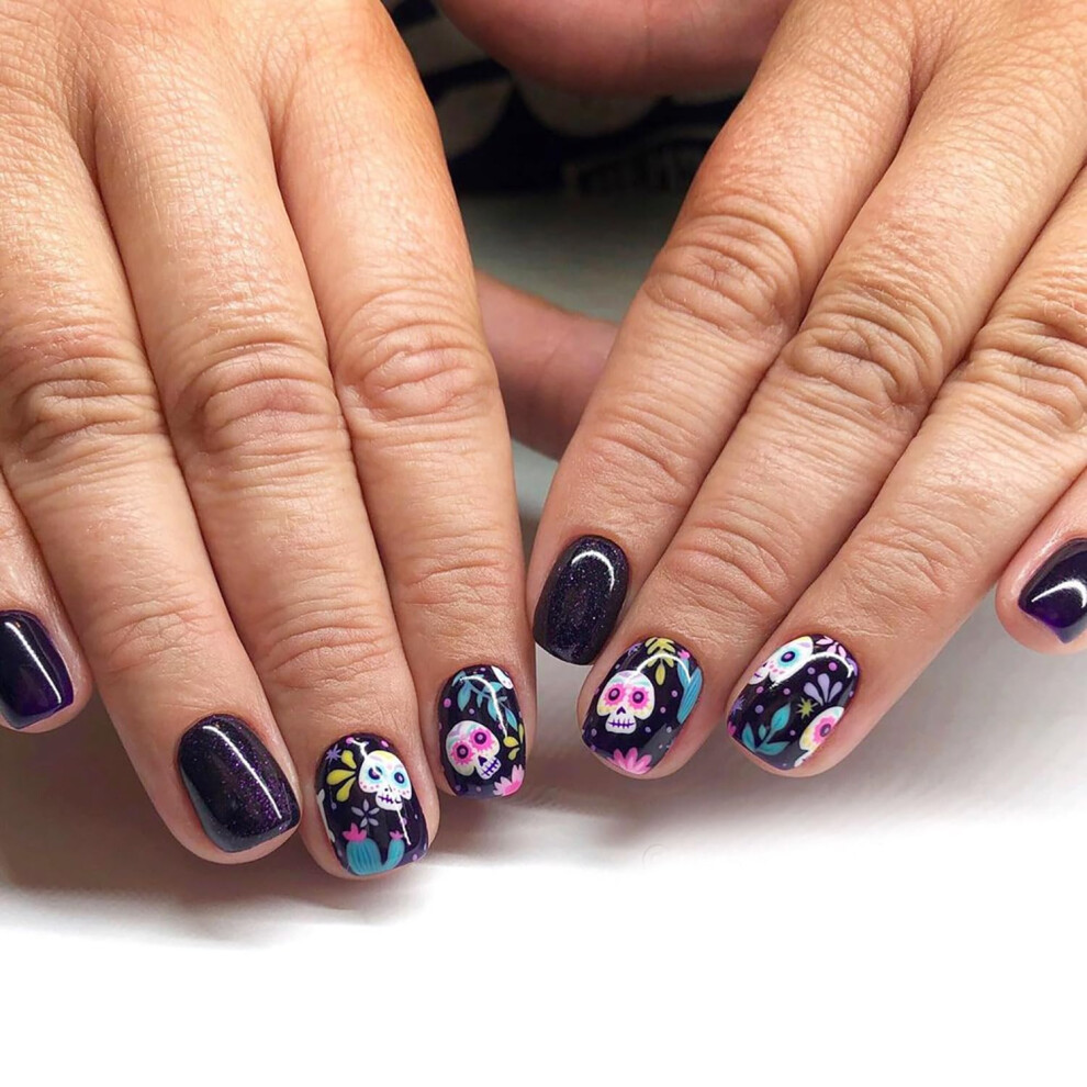 Halloween Press On Nails Short Square Fake Nails with Glossy Leaf Skull Designs for Women 24Pcs