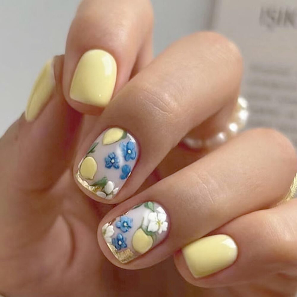 Short Square Press On Nails with Lemon Flower Design, Fake Nails Kit for Women, 24 Pieces