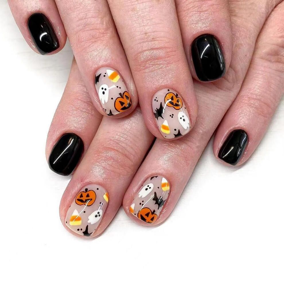 Black 24Pcs Halloween Press On Nails Short Square Fake Nails Glossy Pumpkin Bat Ghost Reusable Acrylic Tips For Women Party Manicure