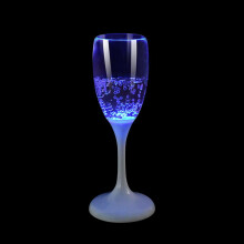 Fnyoxu Verre à bière lumineux LED Olorful, verre à vin clignotant à induction, verre à boissons pour bars et fêtes