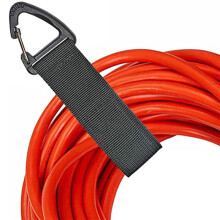 Ultieme kabelmanager, robuuste verlengsnoerorganizer met driehoekige clips, veelzijdig multifunctioneel product voor al uw organisatiebehoeften.