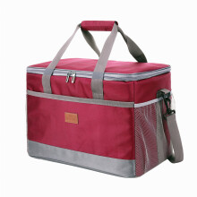 Sac isotherme gris réinventé pour plats chauds ou froids, réutilisable et portable, idéal pour les repas en plein air.