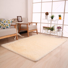Tapis moelleux Winysin 60x160cm, tapis shaggy beige pour salle à manger ou chambre, idéal pour le sol.