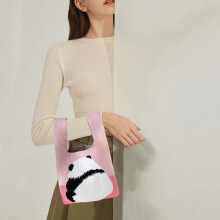 Bolsa de maquillaje portátil Kayannuo Christmas Gifts Liquidation Camellia Flower Xiaoxiang de gran capacidad con diseño elegante.