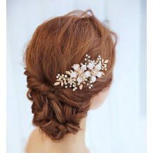 Bridal Hair Comb Rose Gold with Pearls and Rhinestones Floral Wedding Hair Accessories for Bride