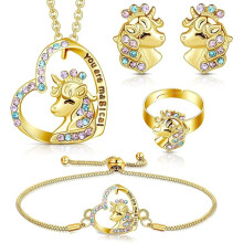 4-teiliges Regenbogeneinhorn-Schmuckset für Kinder, bestehend aus mehrfarbiger Halskette, Ohrringen, Armband und Ring