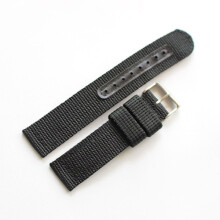 Schwarzes zweiteiliges NATO-Armband, 20 mm