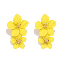 1 par örhängen trendiga icke-allergiska utsökta eleganta dubbelskiktade blomdesign örhängen för kvinnor för fest