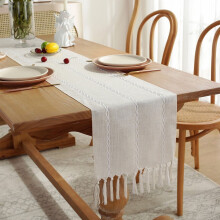 Tischläufer „Rustikales Leinen“ von Zhudiyof, 33 x 183 cm, Landhausstil mit handgefertigten Quasten, Beige – für Partys, Esszimmer und als