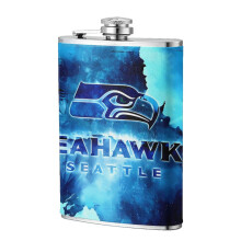 Plastová fľaša Seahawks Flagon 8 oz, nehrdzavejúca oceľ a koža potravinárskej kvality, vhodná na outdoorové športy, kempovanie, darček pre