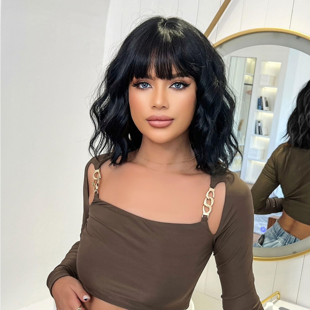 Unisex Black Bob Wig With Bangs, Shoulder Length Wavy HeatâResistant Synthetic Wig For Women