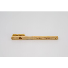 Climbing Brush with Bamboo Handle and Natural Boars Hair for Nonabrasive Chalk Removal