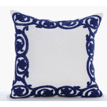 HomeCentric Putetrekk, 2-pakning, 30x30 cm, hvit silke med blå perlebroderi, påske - tyrkisk grense