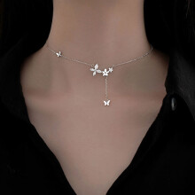 Collana da donna artistica con decorazione a farfalla lucida e brillante, collana da clavicola per feste