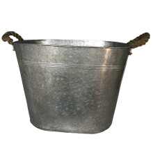 Galvanized Oval Beverage Tub with Woven Handles for Outdoor Parties, Drinks, and Flower Pots