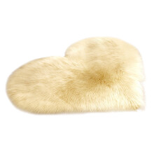 JeashCHAT Heart Shaped Fluffy Area Rug, Ultra Soft Faux Sheepskin Small Rug Compatible with Bedroom Living Room Decor, 15.7 x 19.6 inch, Light Yellow