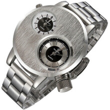 Nouvelle montre-bracelet militaire sport Ă quartz analogique en acier inoxydable pour homme, en vente chez Crearance.