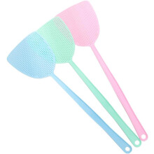2 Pack Fly Swatters with Long Plastic Handle for Indoor Outdoor Insect Control Home Use