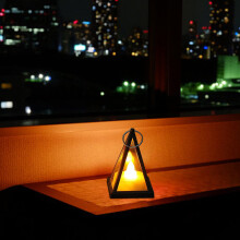 Velas sem chama Racsoh, luminária decorativa de vento tridimensional em formato de castiçal triangular, vela eletrônica LED para decoração de