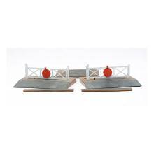 OO Railway Station Building - Level Crossing plastic kit Dapol Kitmaster C015