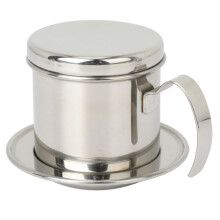 Cafetera de goteo vietnamita con filtro fino. Cafetera sencilla vietnamita para baristas.