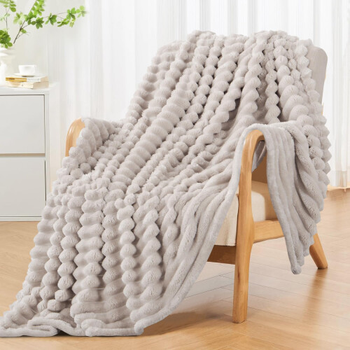 RUIKASI Fleece Throw Blanket for Sofa - Single Fluffy Beige Throws for 2