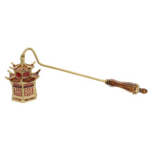 Elegant Long Handle Candle Snuffer Vintage Polished Candle Extinguisher for Smoke Reduction