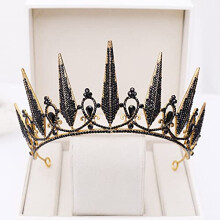 Baroque Black Crystal Wedding Tiara Bridal Crown with Elegant Detailing and Secure Comb Hold