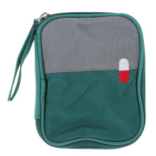 Travel First Aid Kit Small Portable Medical Bag for Outdoor Emergency and Nursing Care Green