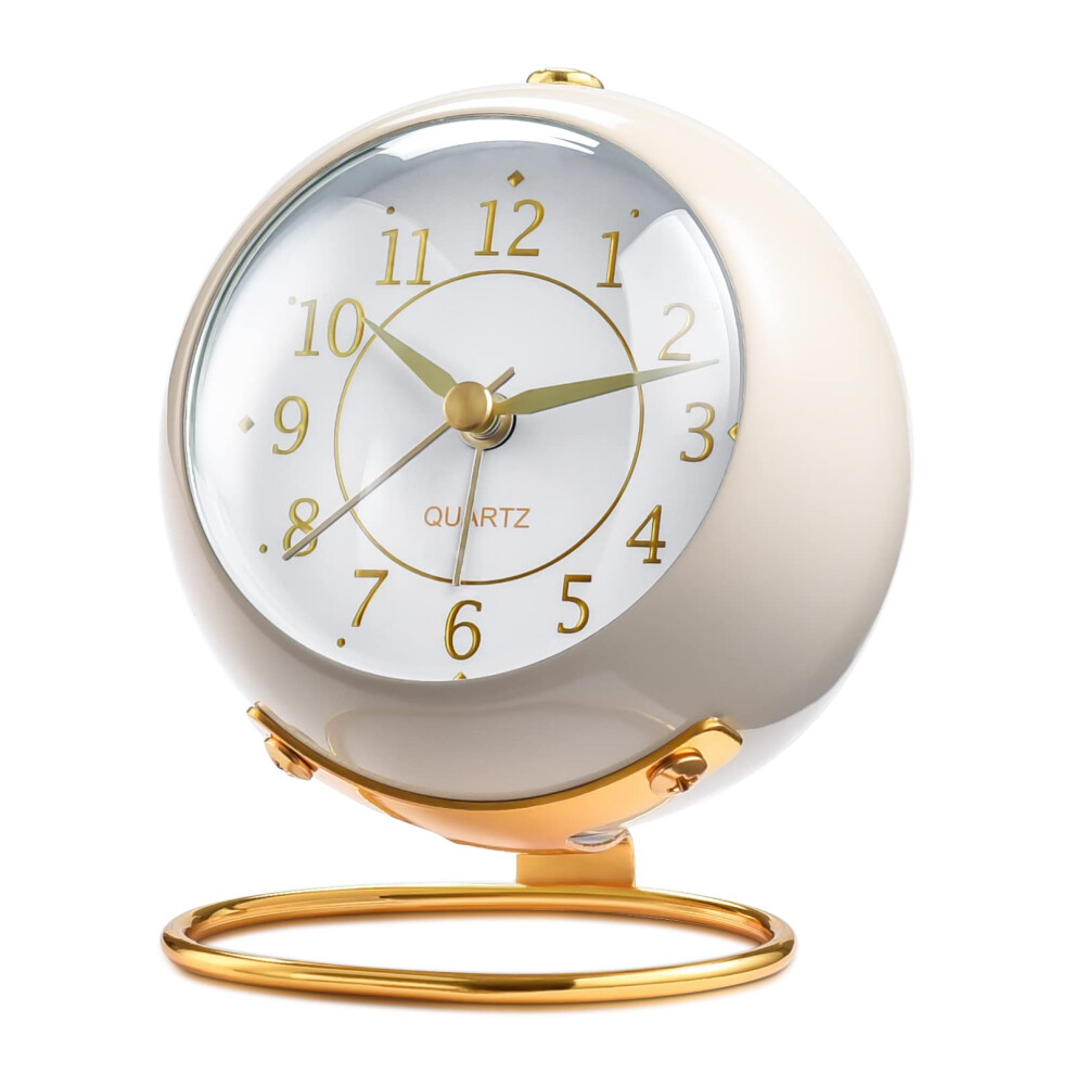 Analog Alarm Clock With Silent Quartz, Night Loud Alarm, Vintage Metal Bedside Travel Design Light