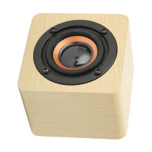 MF Retro BT 1200mAh 77x59x77 Legno venato giallo