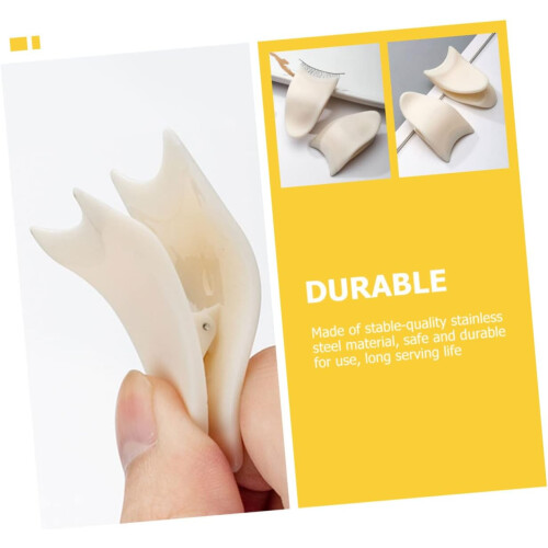 Eyelash Applicator Tool with Ergonomic Curved Design for Easy False Eyelash Application 1