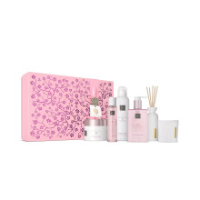 RITUALS Gift Set for Women The Ritual of Sakura XL ? Cherry Blossom Bath Set in Luxury gift box, with scented candle, hand wash, hair & body mist,