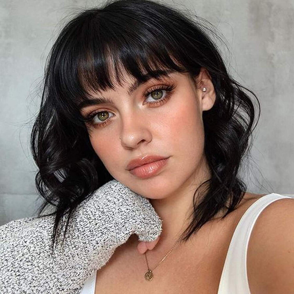 Short Wavy Bob Wig with Bangs Black Synthetic Curly Hair for Women Daily Wear and Cosplay