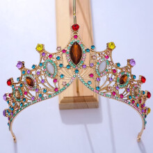 Gold Crown Tiara for Women Wedding, Crystal Bridal Tiara with Sparkling Rhinestones and Elegant Gold Finish
