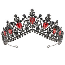 Gothic Queen of Hearts Crown Vintage Black Red Baroque Crystal Design for Halloween Cosplay