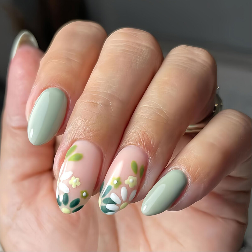 Green Floral Press On Nails Short Square Fake Nails With Glossy Reusable Finish For Women