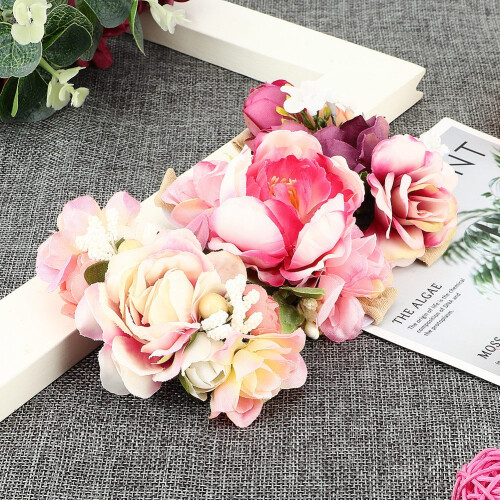 Μωρό κορίτσι με floral στέμμα, ρεαλιστικά λουλούδια που δεν ξεθωριάζουν πάντα, 2
