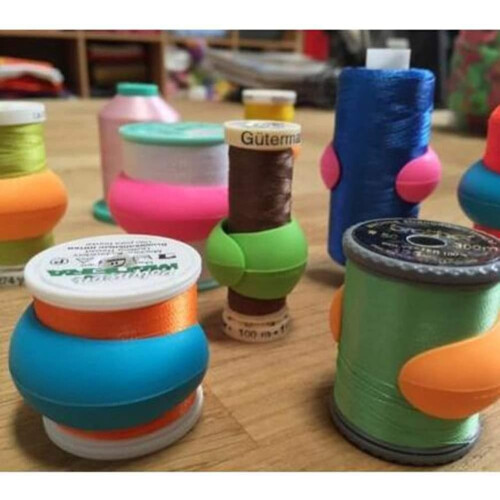 48pcs Thread Spool Savers and Huggers Silicone Holders Prevent Unwinding Fits Most Spool Sizes 2
