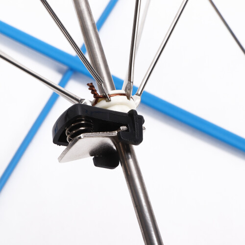 Efficient Yarn Winder Tool - Quick Folding Design for Limited Spaces 2