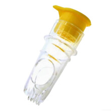 Manual Citrus Juicer with Builtin Filter for Max Juice Extraction, Plastic Hand Lemon Squeezer for Home