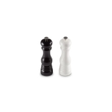 Le Creuset Classic Adjustable Salt and Pepper Mill Set, Chip-Resistant ABS Plastic, Anti-Corrosion, 40g, Black and White, 96002100169100