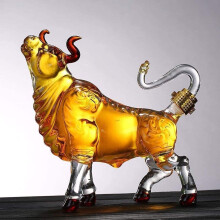 Bull Whiskey Decanter 1000ML HandBlown Lead Glass with Elegant Bull Design for Liquor