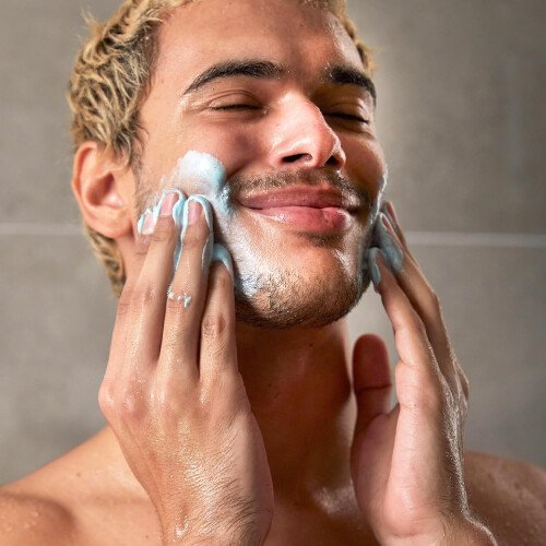 DOVE MEN + CARE Body and Face Scrub Eucalyptus 1