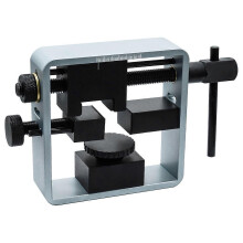 Universal rear mounting alignment tool, suitable for modifying cars with a dovetail joint.