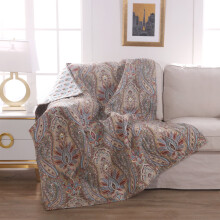 Levtex – Kasey – Steppdecke – 127 x 152 cm – Paisley – Rot, Blau, Beige, Gelb, Schwarz und Weiß – Wendbares Muster – Baumwollstoff