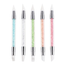 Lot de 5 forets Ă double pointe en silicone, outil multifonctionnel pour nail art en salon.