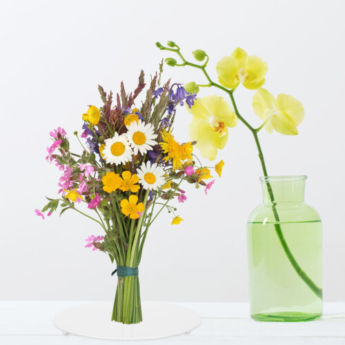 Support à fleurs en fer réglable pour compositions florales de mariage 1